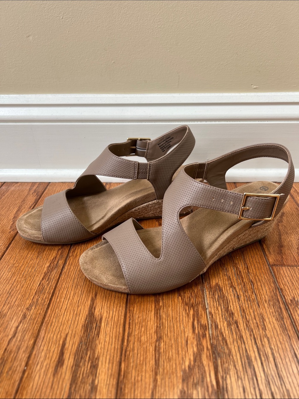 Giani Bernini Taupe Open-Toe Wedge Sandals with Buckle